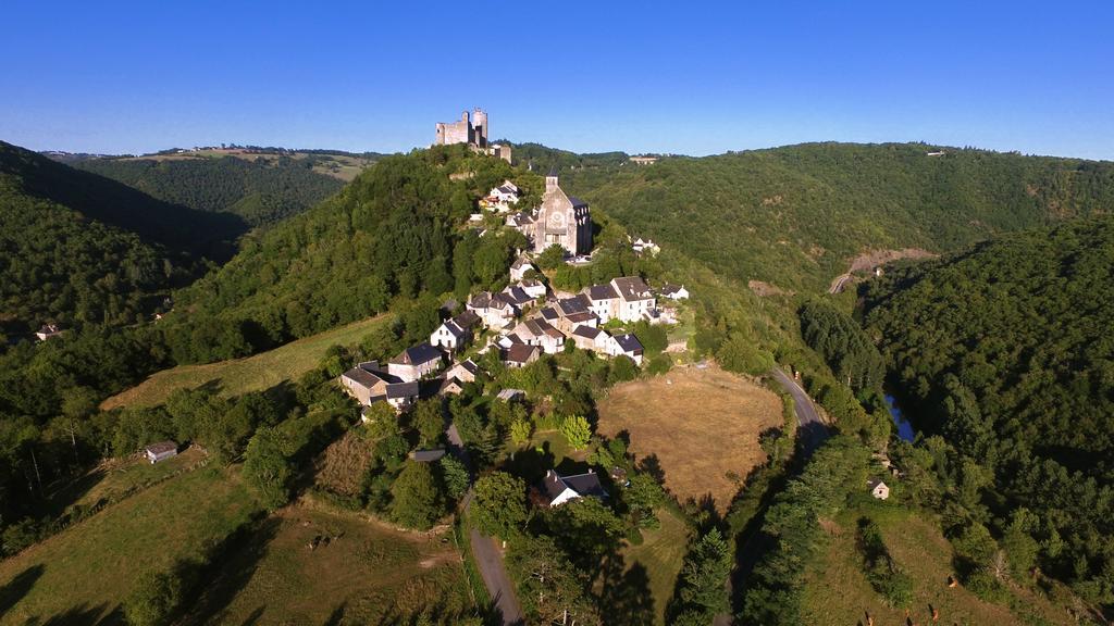 Vvf Aveyron Najac Hotel Buitenkant foto